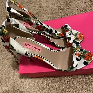 Betsey Johnson polka dot and floral sandal